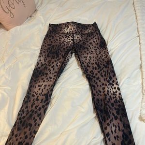 Fabletics power hold leggings